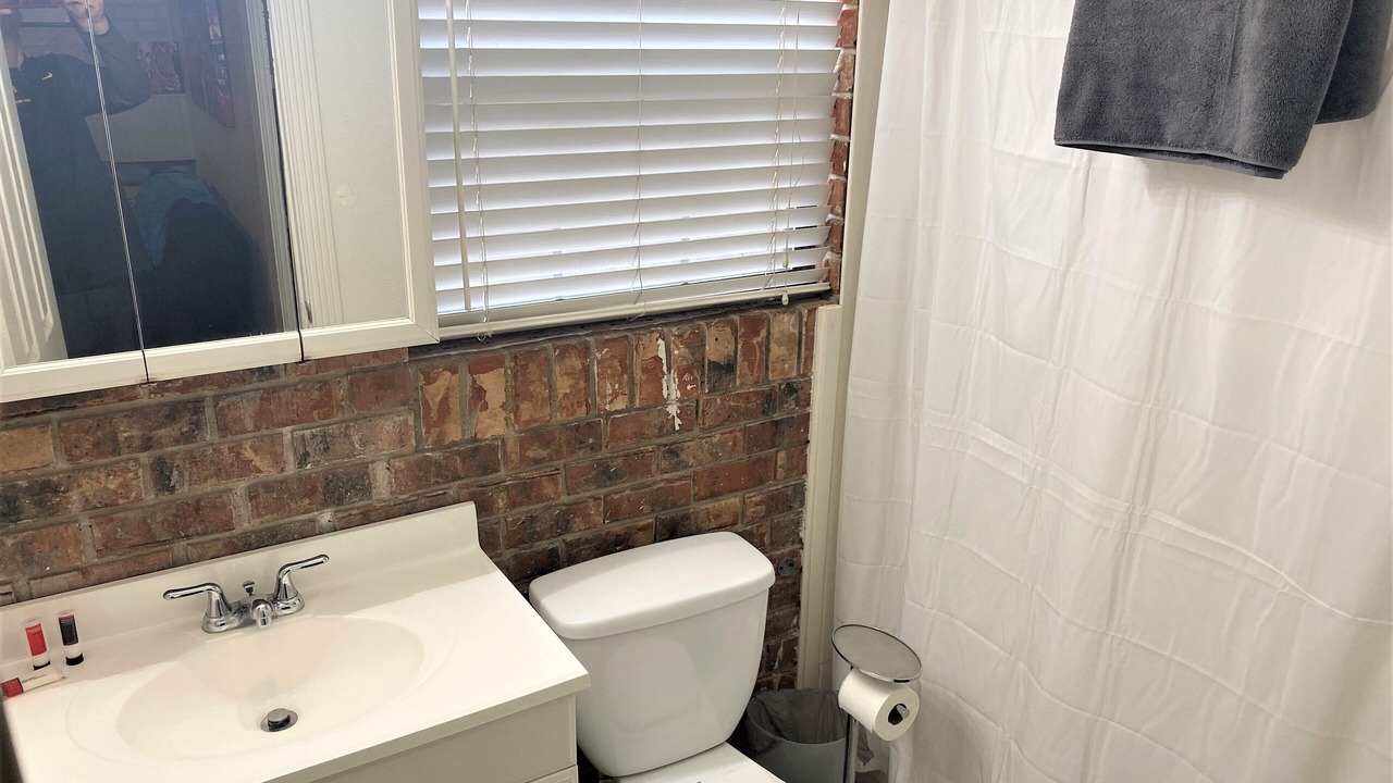Photo of Bathroom in Beauregard Town Historic District