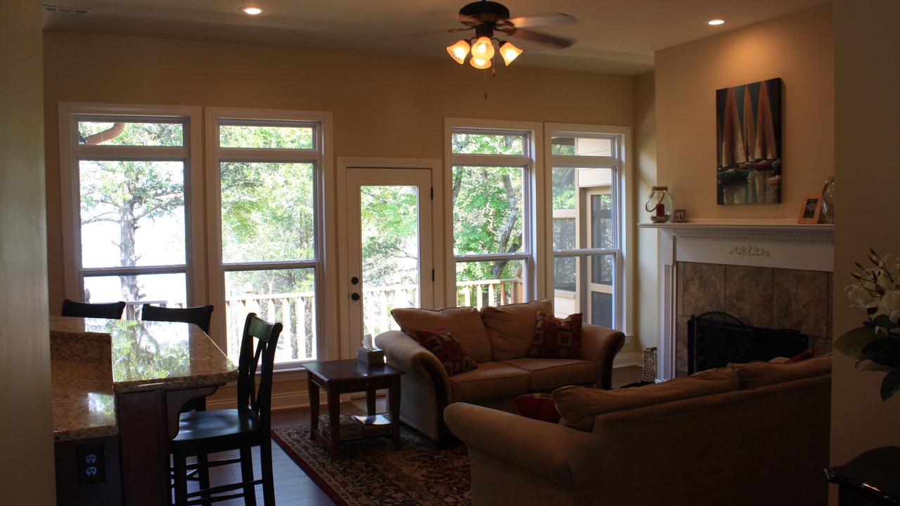 Photo of Livingroom in Lost Bridge Village