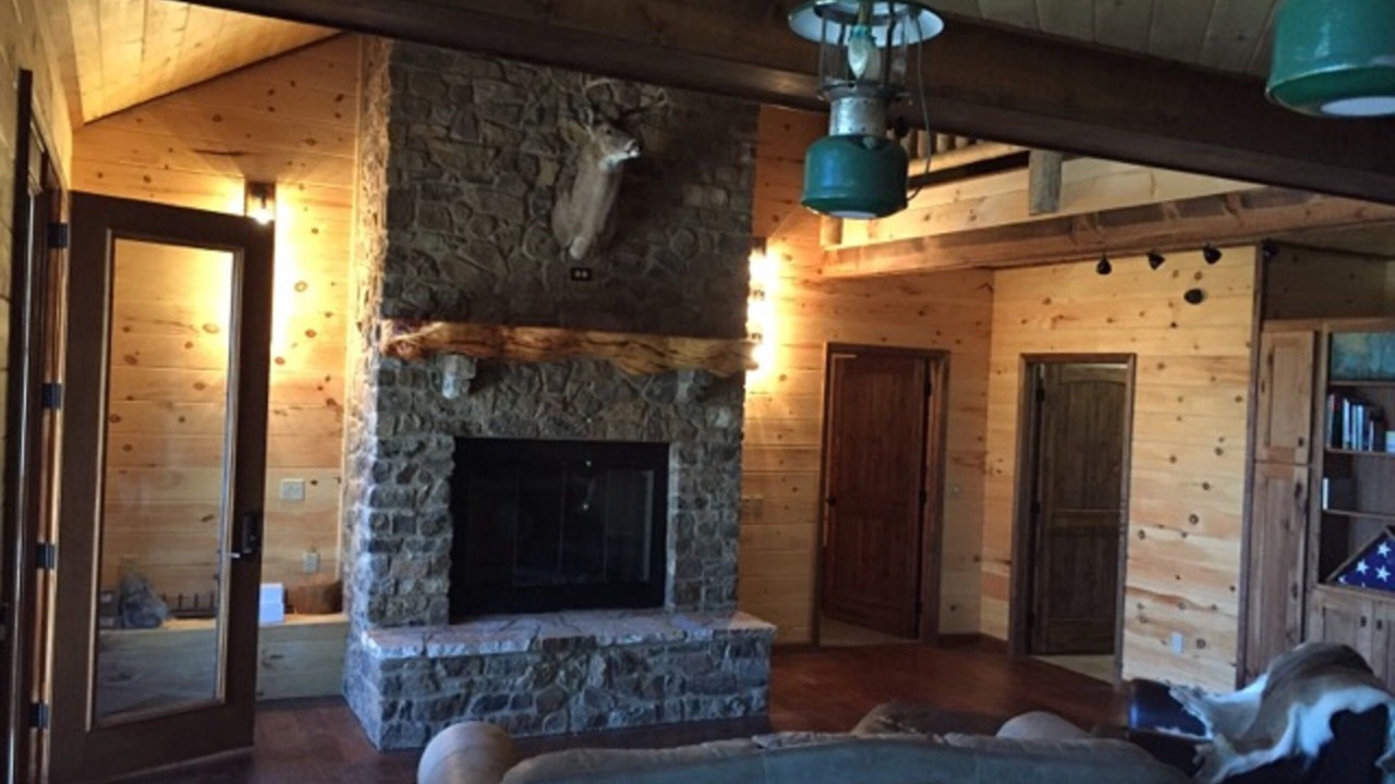 Photo of Livingroom in Vulcan