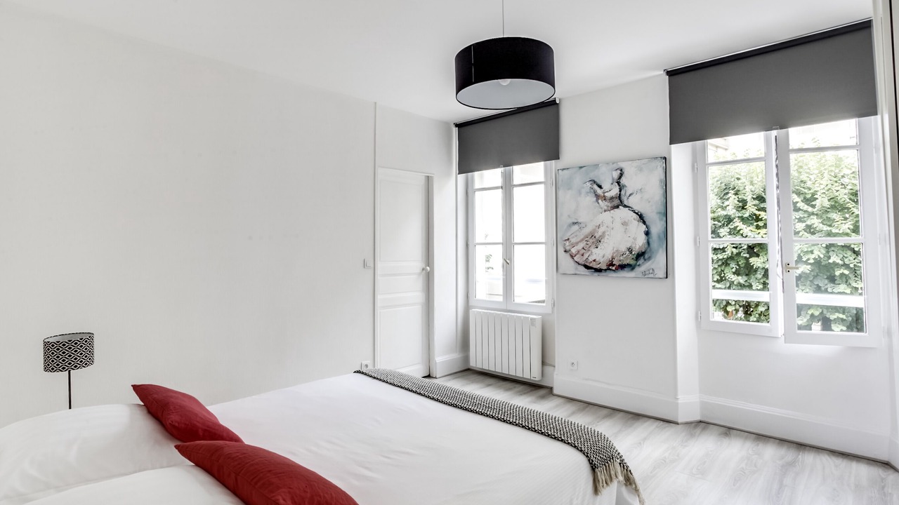Photo of Bedroom in Fontainebleau