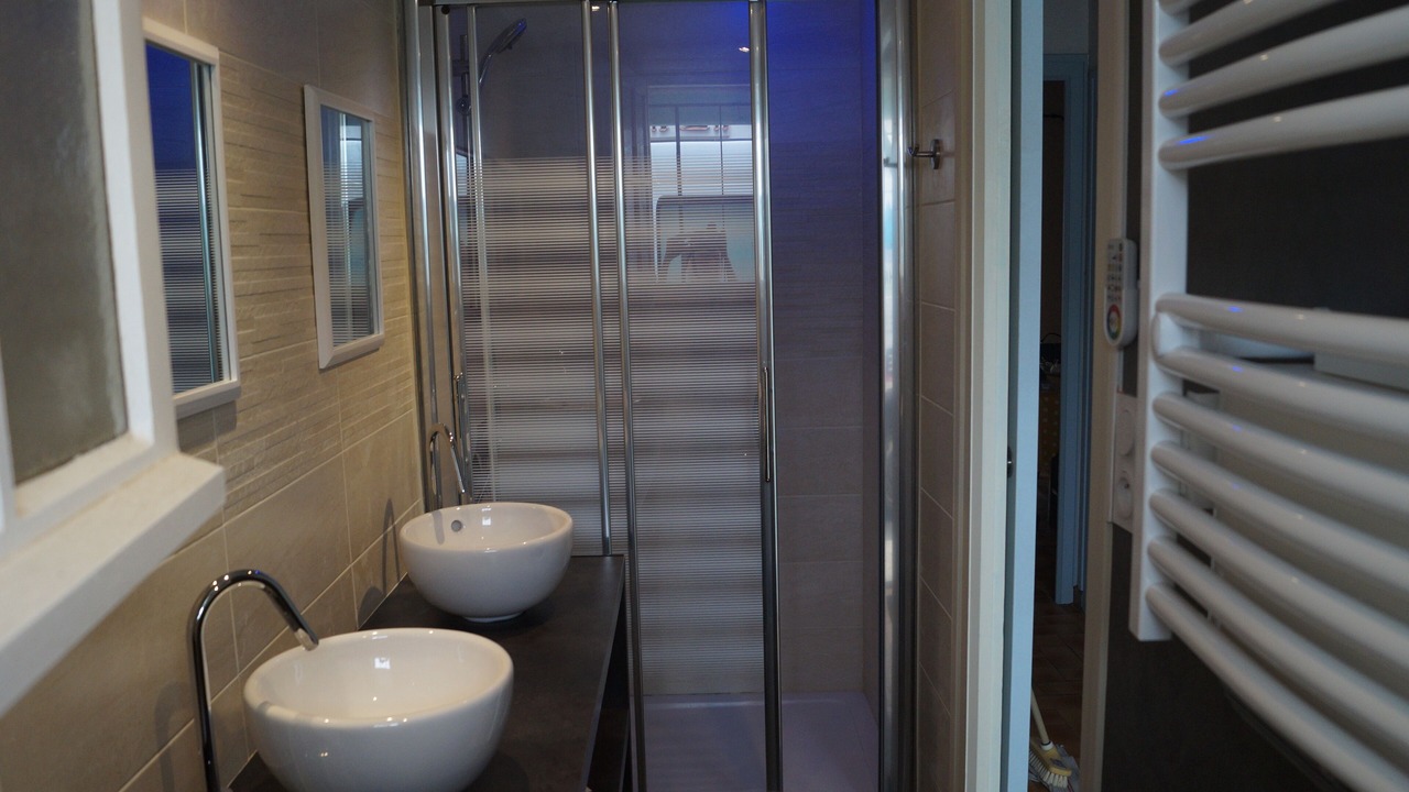 Photo of Bathroom in LʼAiguillon-sur-Mer