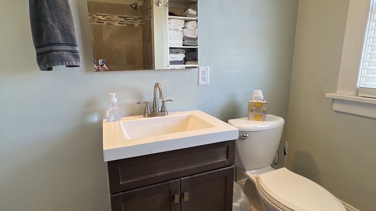 Photo of Bathroom in Cedar Rapids - Iowa City