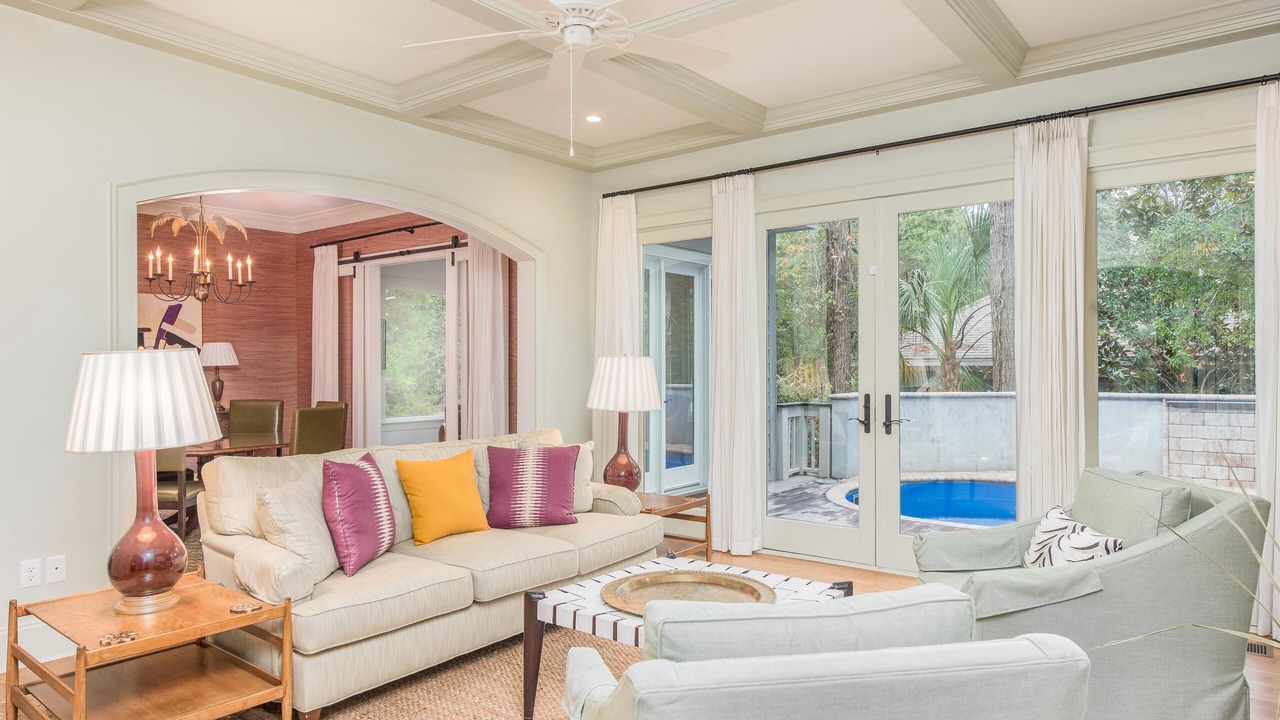 Photo of Livingroom in Vanderhorst Plantation