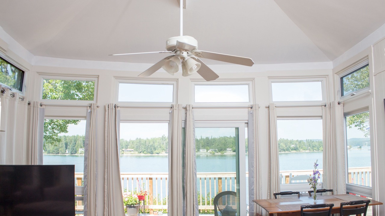 Photo of Livingroom in Hancock Point