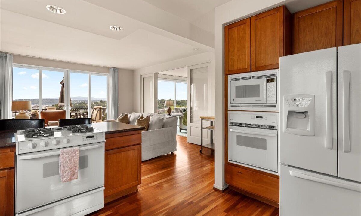 Photo of Kitchen in North Admiral