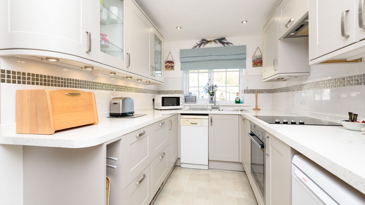Photo of Kitchen in Looe