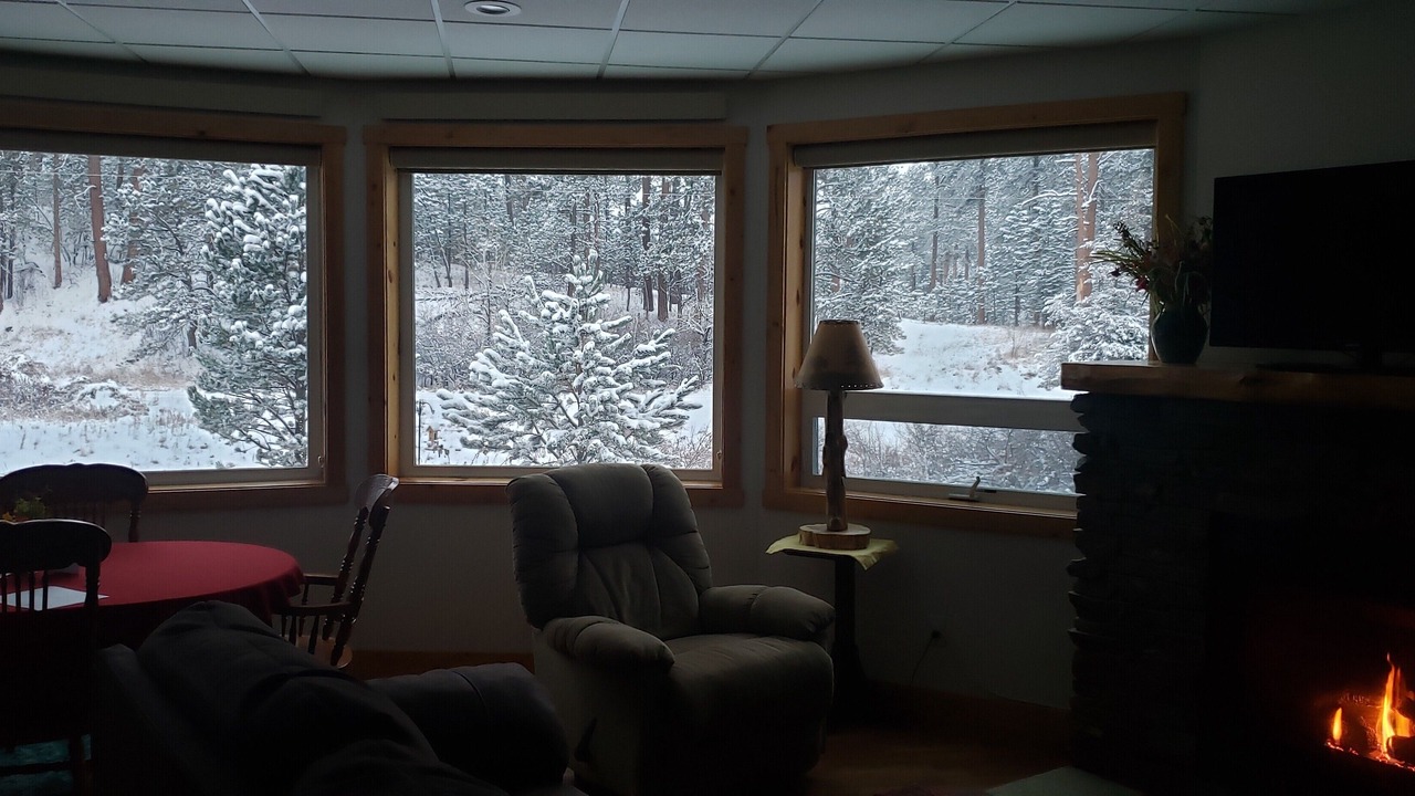 Photo of Livingroom in Hill City