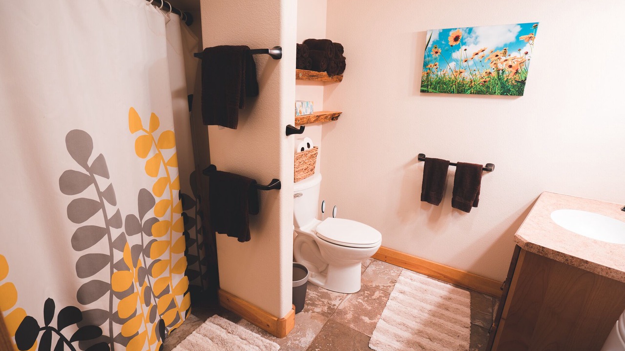 Photo of Bathroom in Hill City