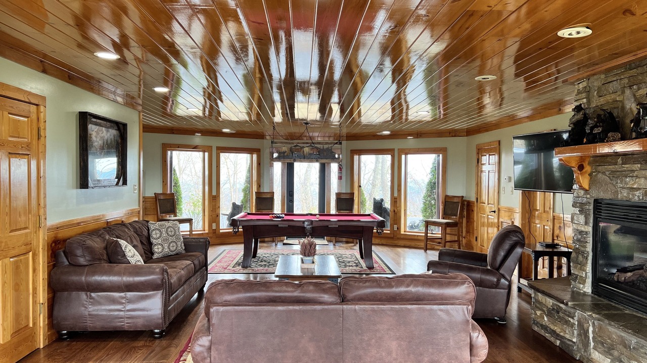 Photo of Livingroom in Gatlinburg - Pigeon Forge