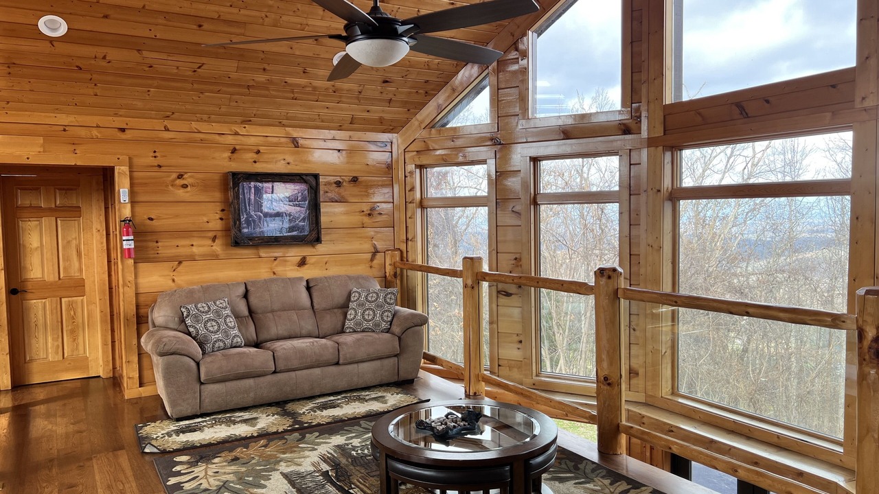 Photo of Livingroom in Gatlinburg - Pigeon Forge