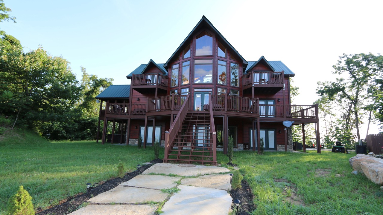 Photo of Outdoor in Gatlinburg - Pigeon Forge