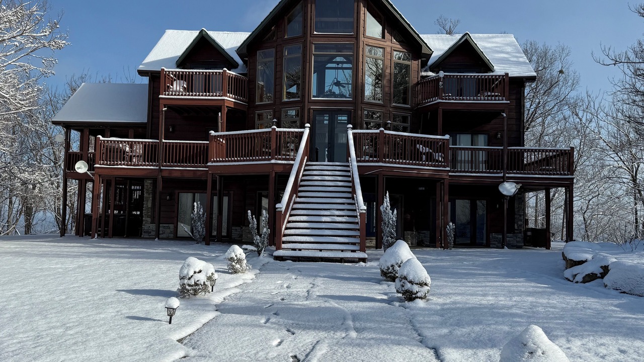 Photo of Outdoor in Gatlinburg - Pigeon Forge