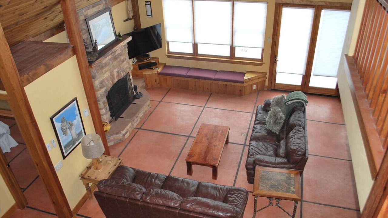 Photo of Livingroom in Clawson