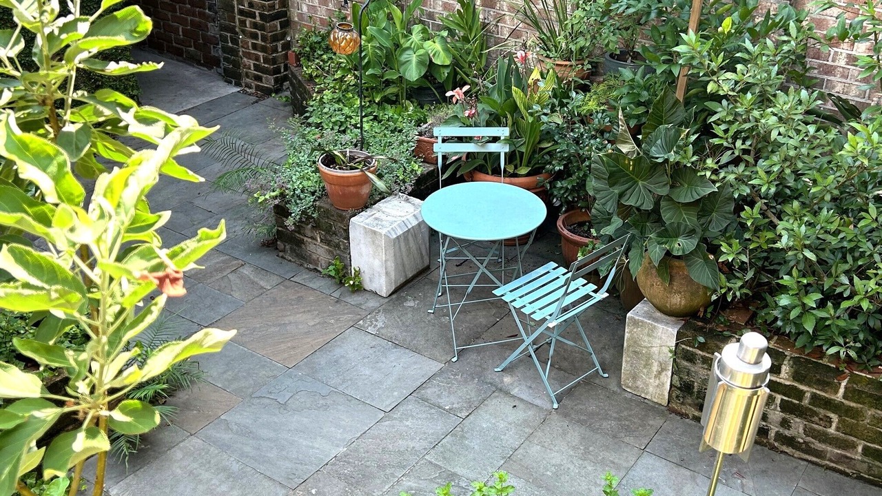 Photo of Patio Balcony in Historic Downtown Savannah
