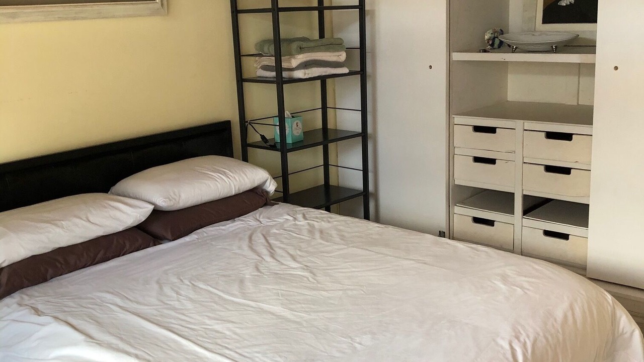 Photo of Bedroom in Coral Shores