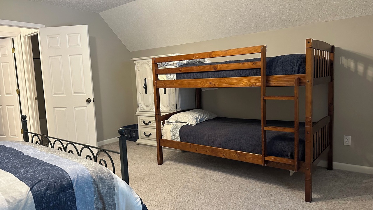 Photo of Bedroom in Dadeville