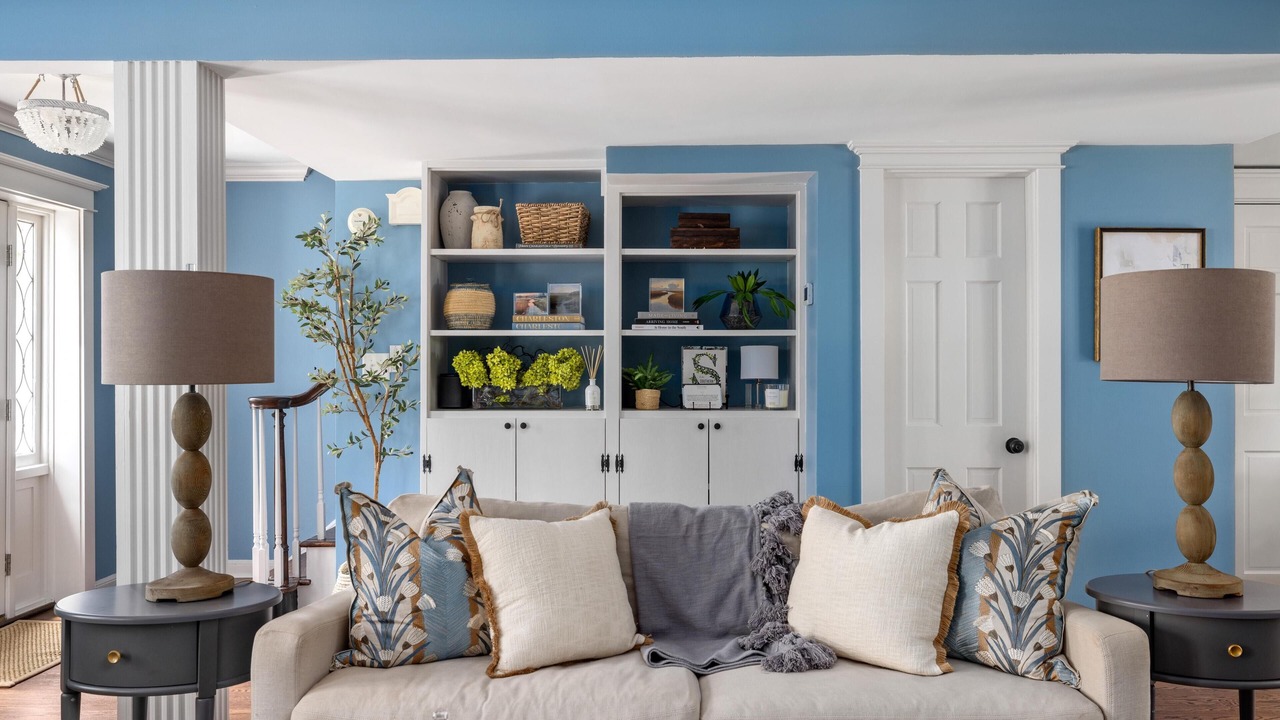 Photo of Livingroom in South of Broad