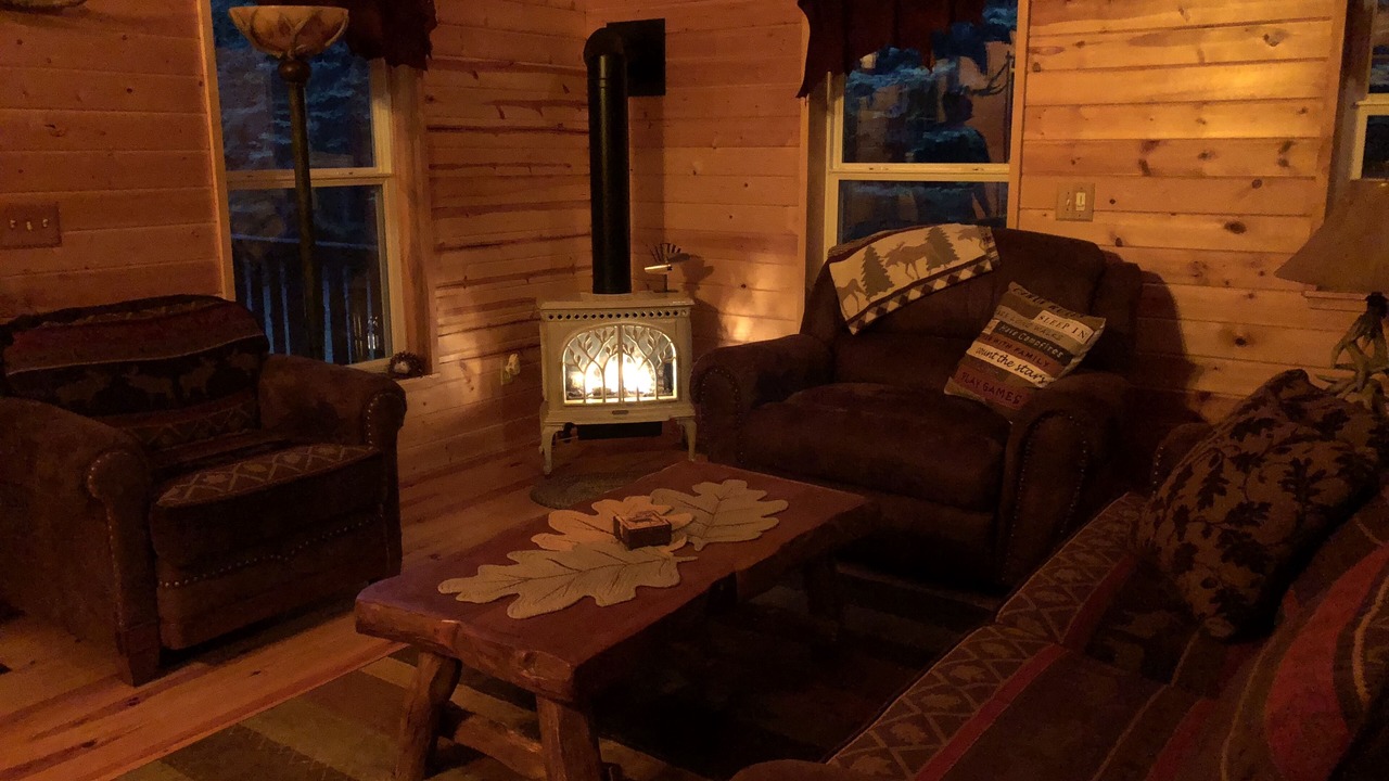Photo of Livingroom in Munising