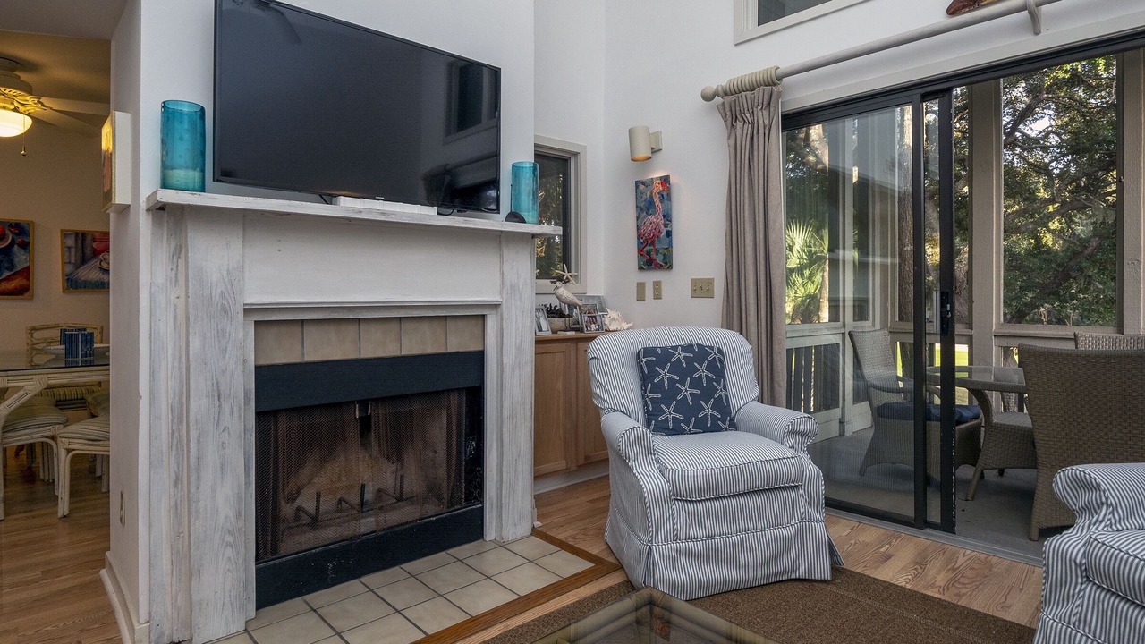 Photo of Livingroom in Seabrook Island