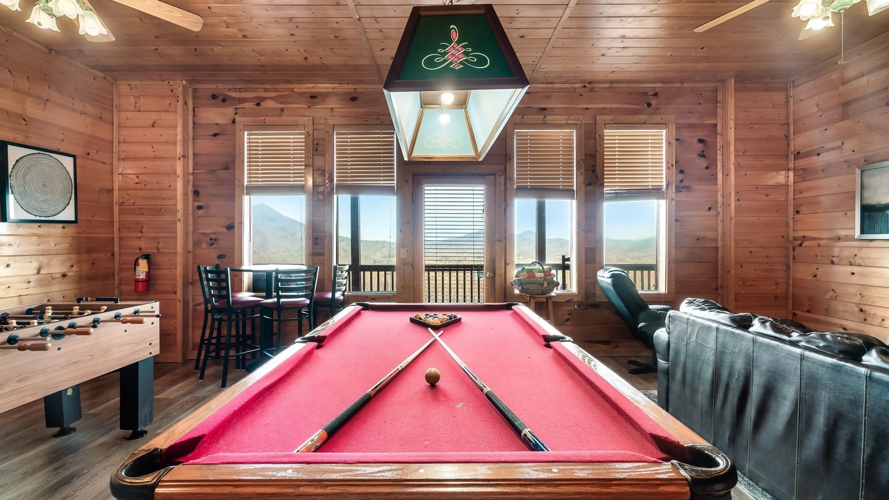 Photo of Bedroom in Gatlinburg - Pigeon Forge