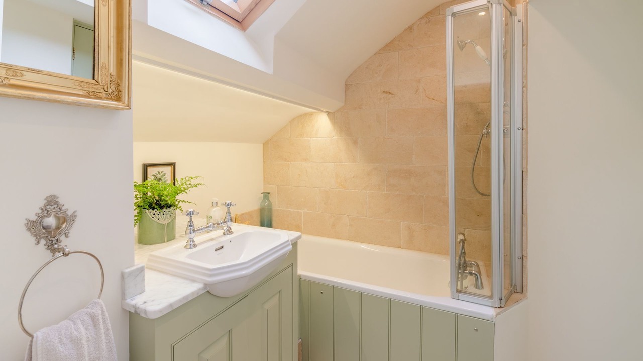Photo of Bathroom in Tetbury
