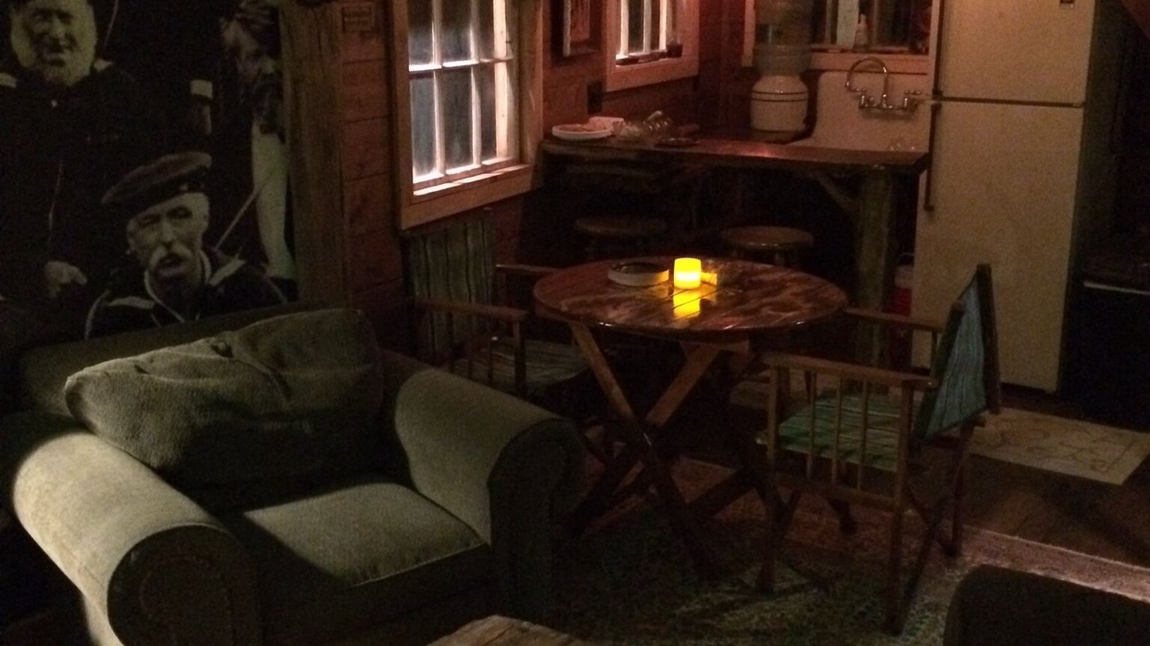 Photo of Livingroom in Nauvoo