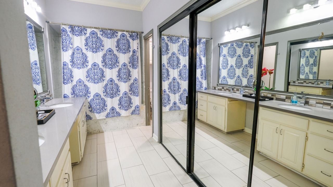 Photo of Bathroom in Braeswood Place