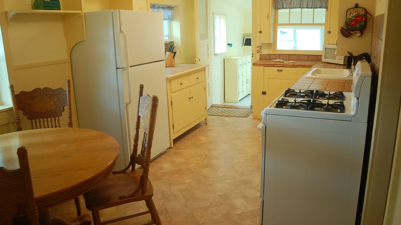 Photo of Bedroom in Tropic