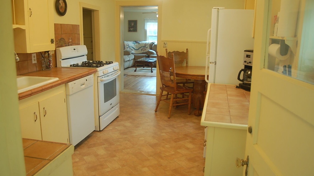 Photo of Bedroom in Tropic