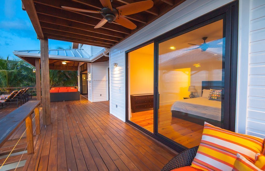 Photo of Patio Balcony in Antoneys Cay