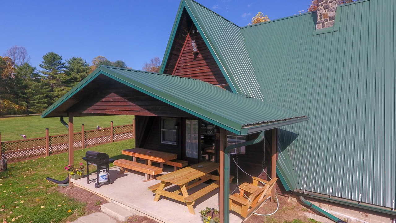 Photo of Outdoor in Nelsonville