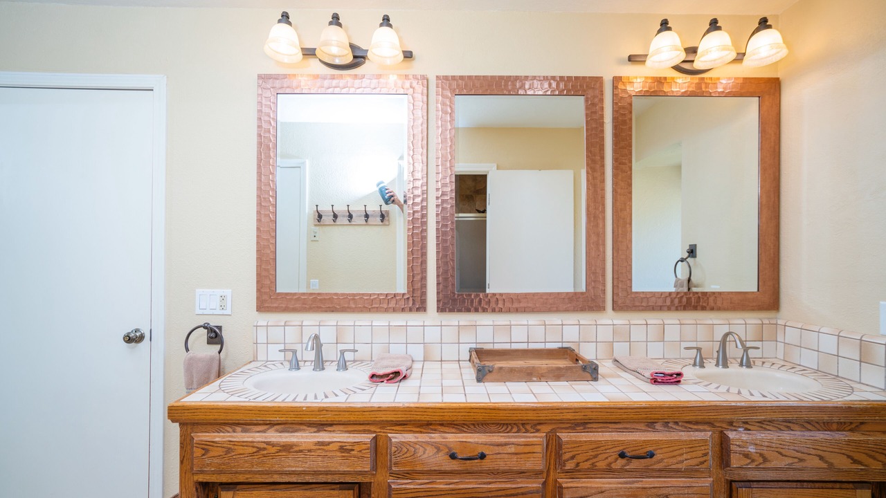 Photo of Bathroom in Springville