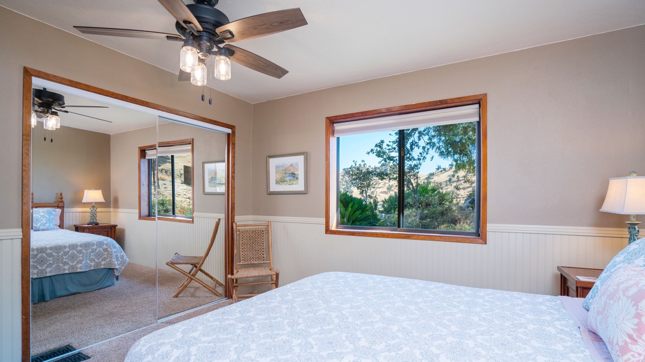 Photo of Bedroom in Springville