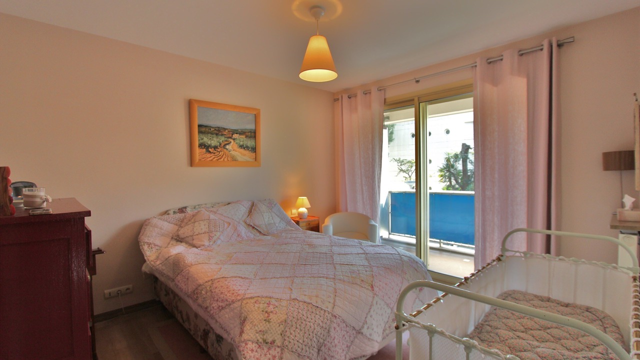 Photo of Bedroom in Cap-d'Antibes