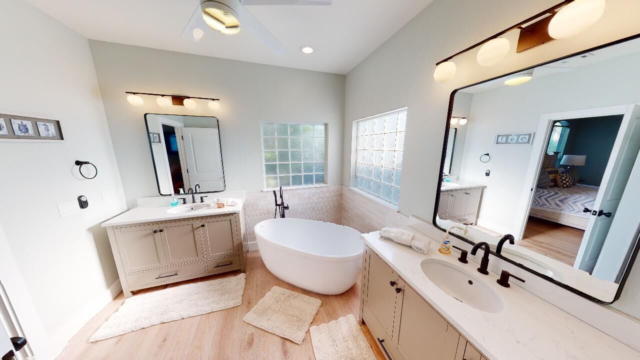 Photo of Bathroom in Fort Walton Beach - Destin