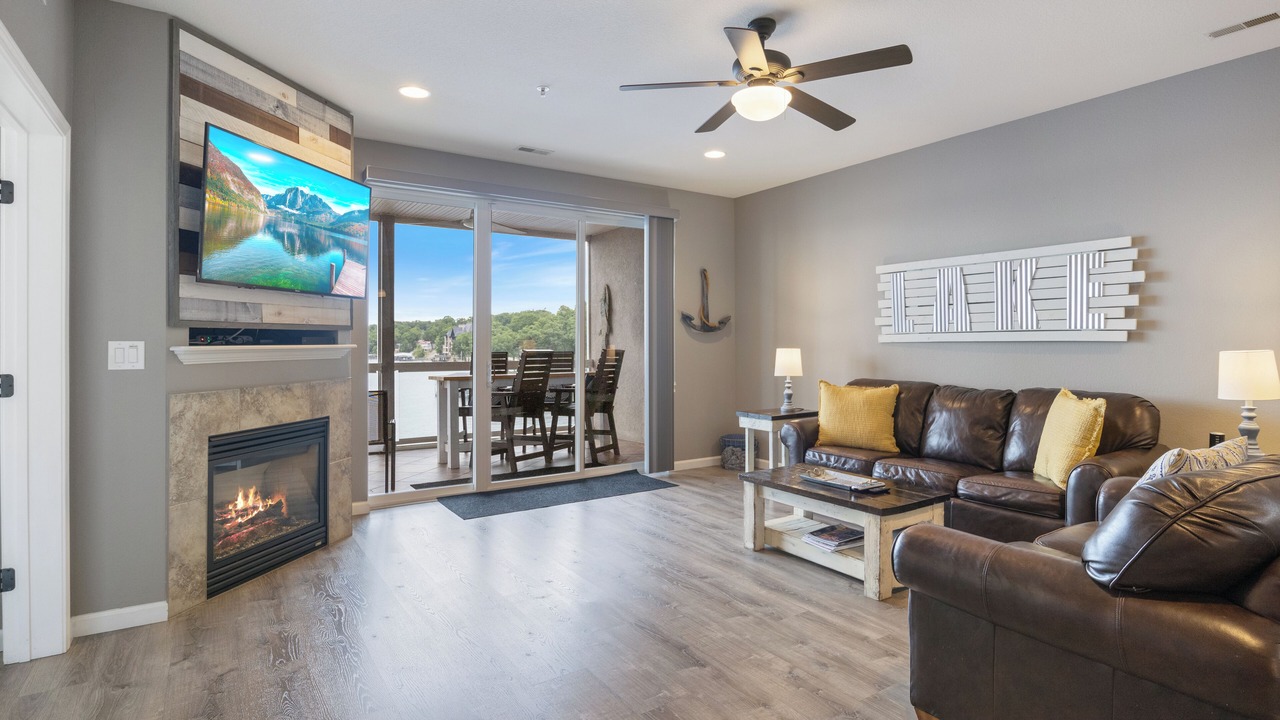 Photo of Livingroom in Osage Beach