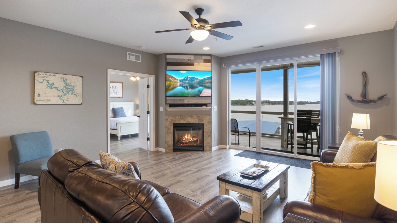 Photo of Livingroom in Osage Beach