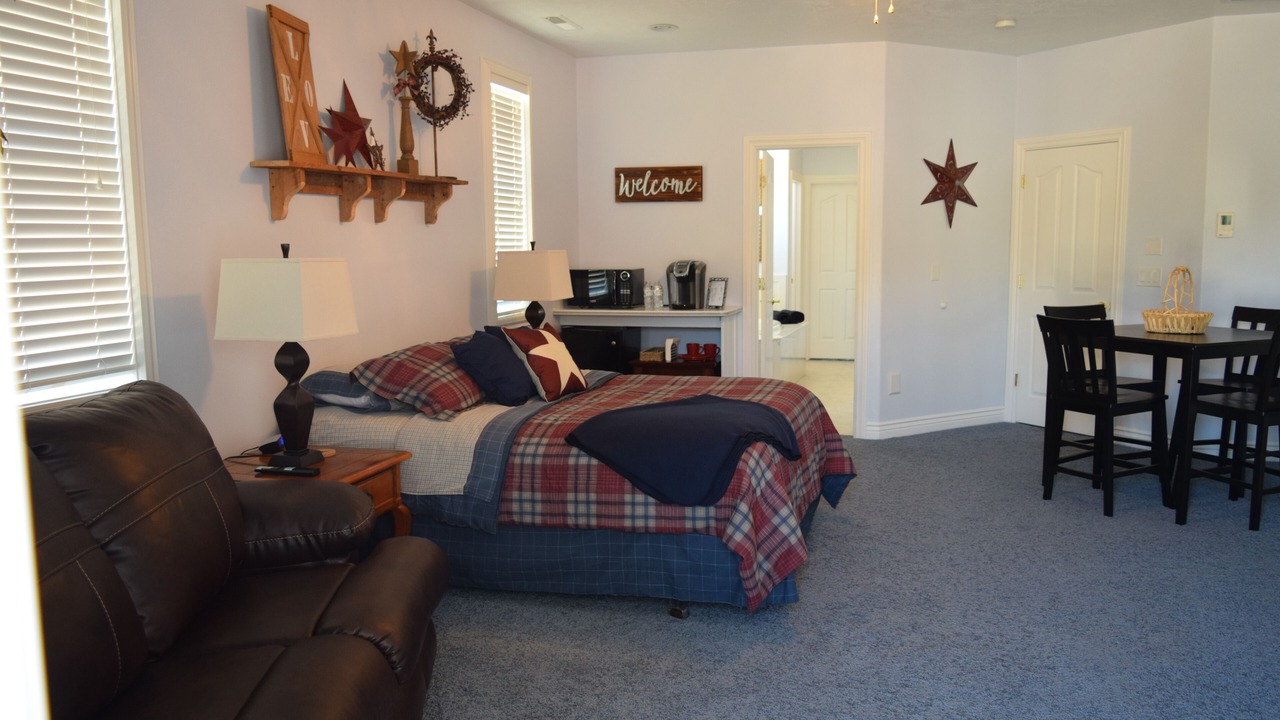 Photo of Bedroom in Toquerville