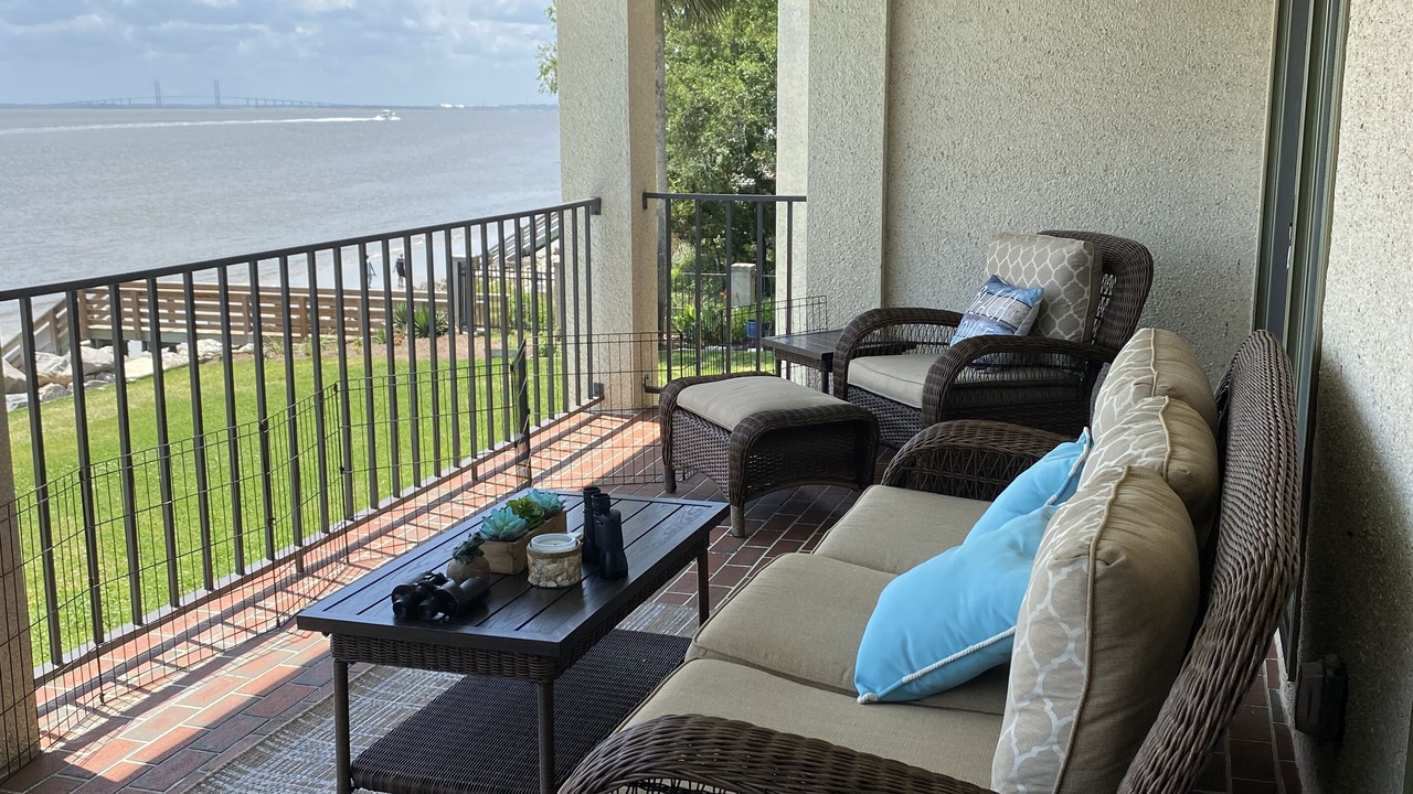 Photo of Patio Balcony in Saint Simons Island