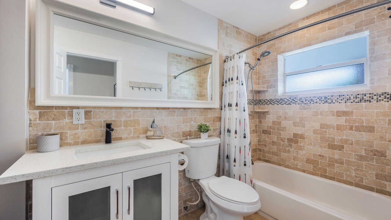 Photo of Bathroom in North Corals