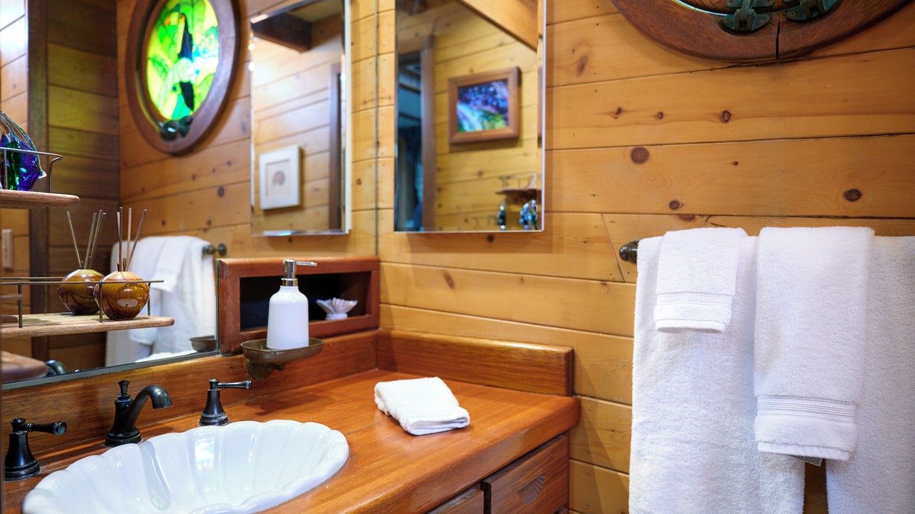 Photo of Bathroom in Montecito