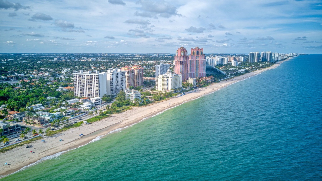 Photo of Others in Dolphin Isles