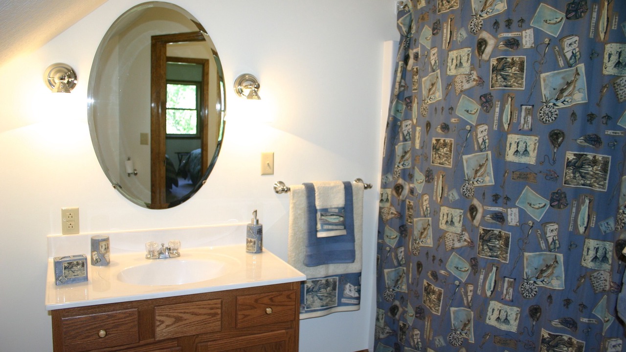 Photo of Bathroom in Riverton