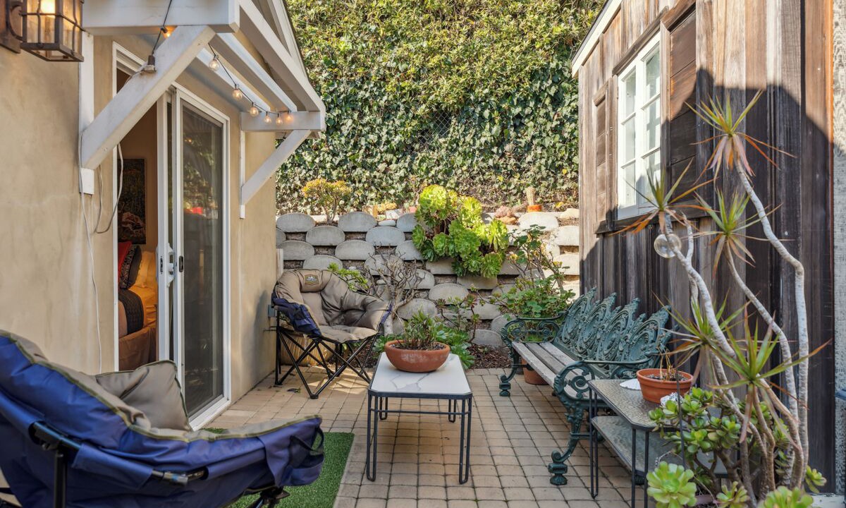 Photo of Patio Balcony in Summerland
