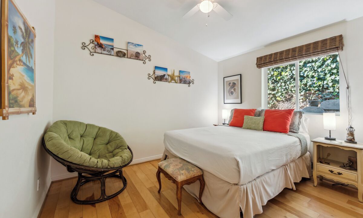 Photo of Bedroom in Summerland