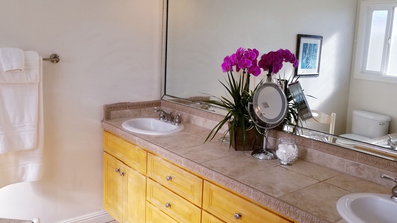 Photo of Bathroom in North Redondo