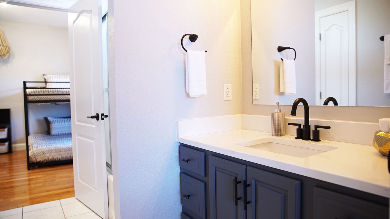 Photo of Bathroom in Sunrise Beach