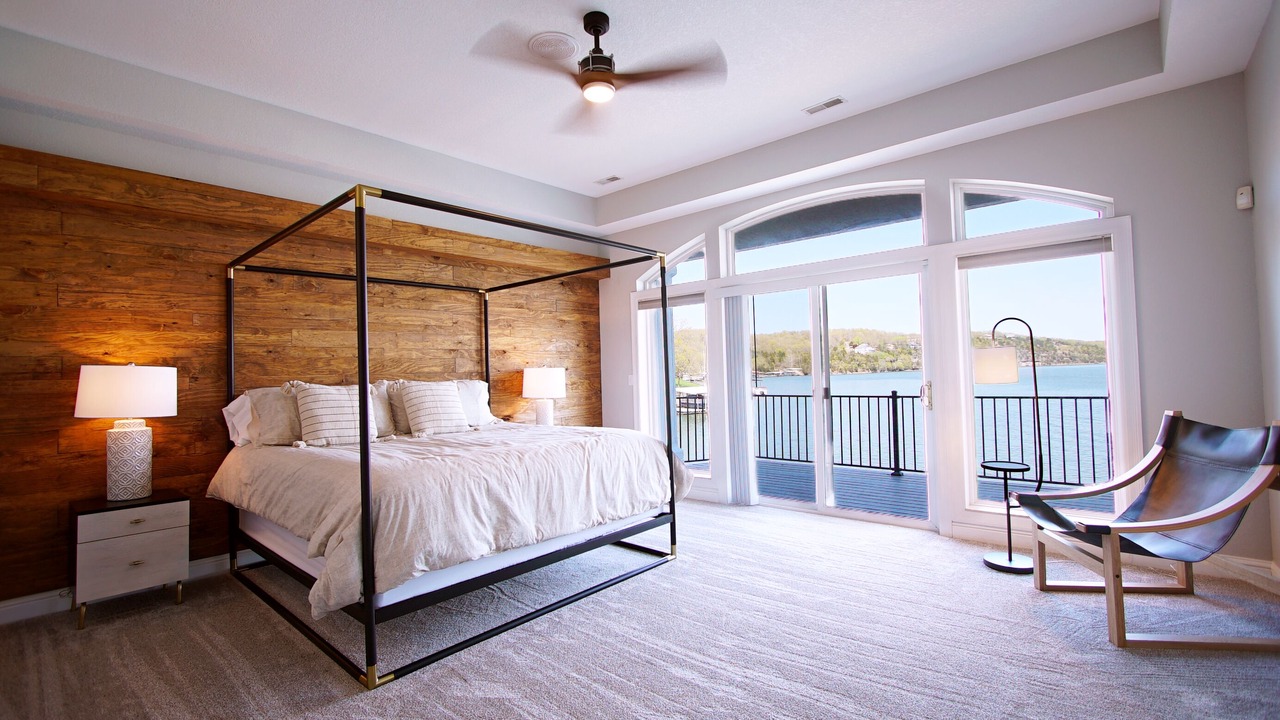 Photo of Bedroom in Sunrise Beach