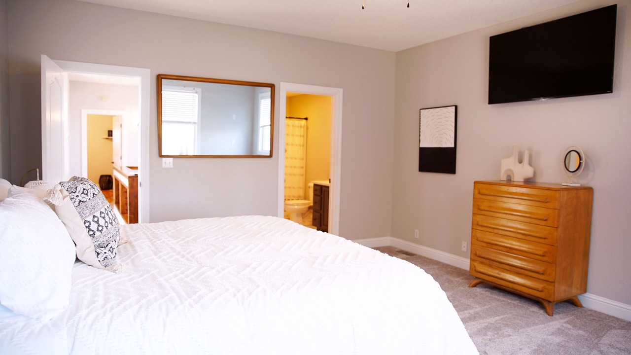 Photo of Bedroom in Sunrise Beach