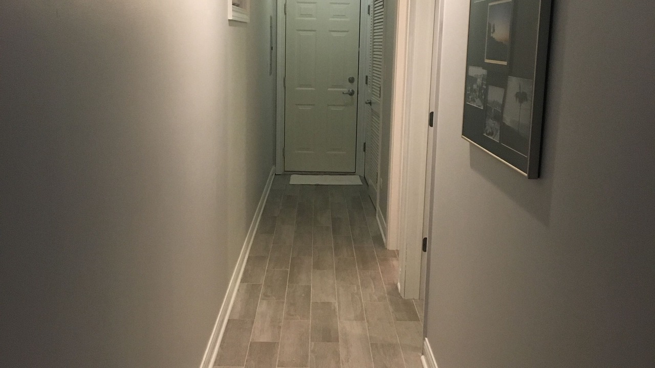 Photo of Bathroom in Lakeview
